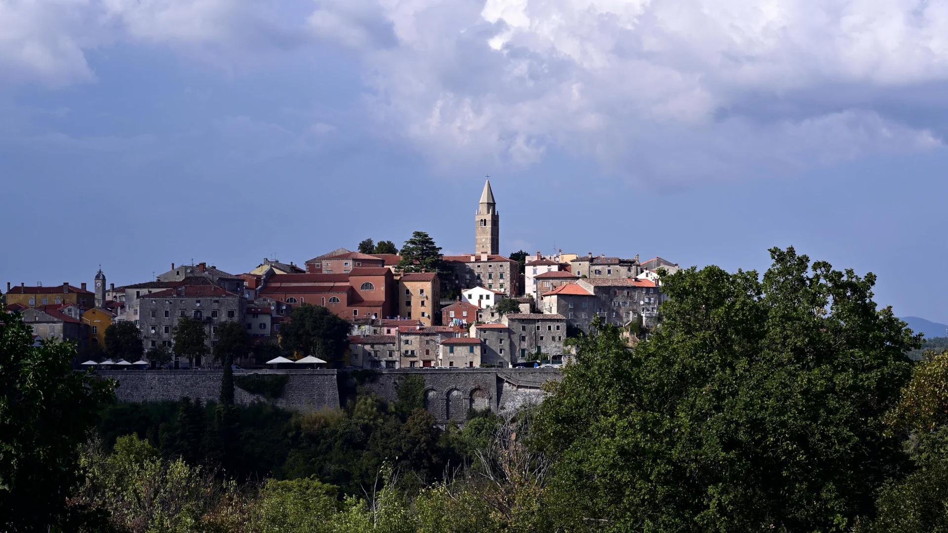 Vieille ville de Labin près de la Villa Aurora en Istrie, Croatie